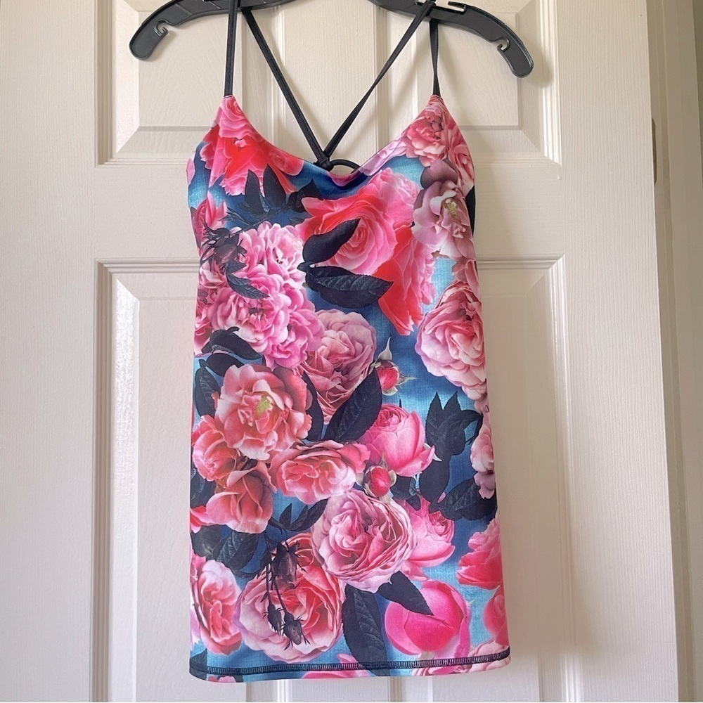 Lululemon Athletic Racerback Tank Secret Garden Floral Pink Black Running Size 8